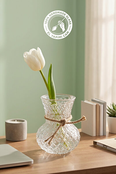 Glamis مزهرية صغيرة من الزجاج مصنوعة يدويًا من سيلين كونسبت بتصميم شبكي