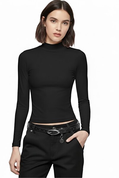 MADAM SHİLA بلوزة سوداء اللون من Darkalıp Slimfit قطنية بأكمام طويلة ورقبة وه...