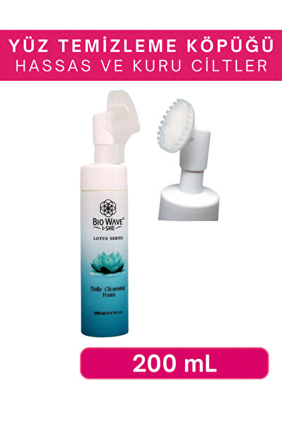 Daily Cleansing Foam 200 mL Hassas ve Kuru Ciltler İçin Yüz Temizleme Köpüğü
