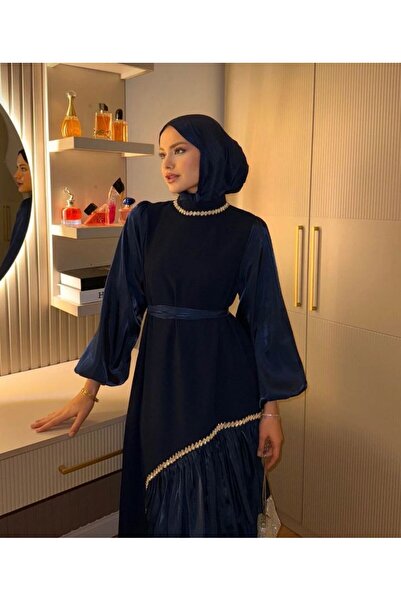 banessa Special Design Evening Dress with Stone and Ruffle Details