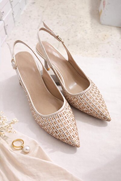 BT SHOSE Stone-Embellished Stilettos