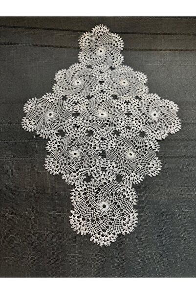 MELOŞ HOME El Emeği Iğne Oyası Çarkıfelek Motifli Tepsi Örtüsü