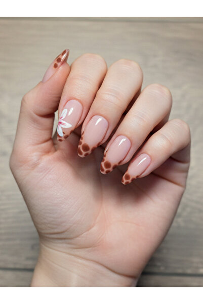 TIRNAKS Leoparlı French Çiçekli Tırnak 24'lü Set