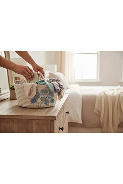 colezza Handmade Knitted Flower Patterned Organizer (Single)