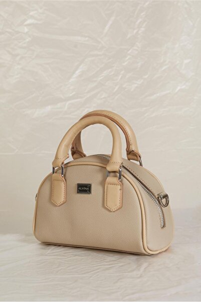 Alvina Hand Bag 726