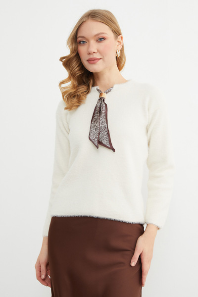 Fulla Moda Scarf Detailed Crew Neck Bearded Knitwear Sweater