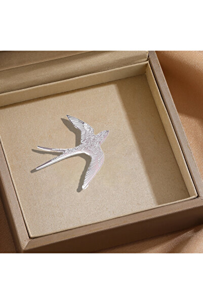 Choice Silver Swallow-shaped Brooch Universal Metal Simple Bird Badge Fashion...