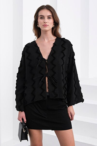 Trend Alaçatı Stili Women's Black Lace-Up Detailed Zigzag Patterned Blouse Vs01236