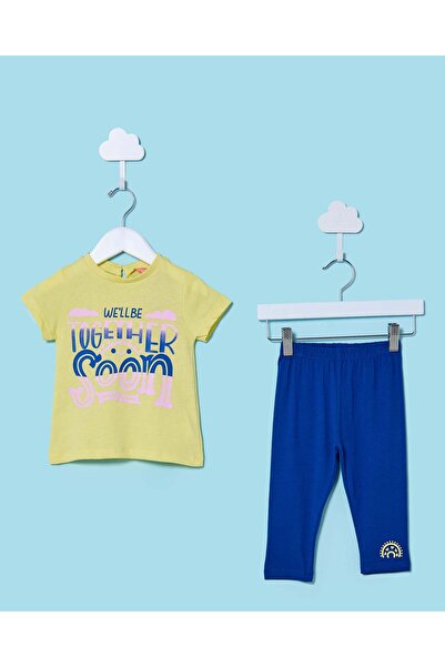 REDTAG طقم بيجاما مطبوع باللونين الأزرق والأصفر للفتيات الصغيرات (قطعتان)