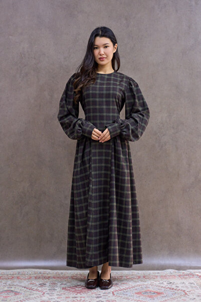 KÜÇÜĞÜM BUTİK Rochie vintage în carouri cu pliuri maro