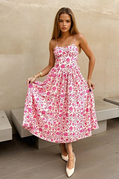 Trend Alaçatı Stili Women's Pink Heart Neckline Floral Print Thin Strap Flared Dress Vs00742