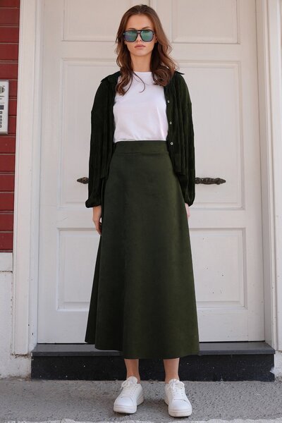 Trend Alaçatı Stili Women's Khaki Suede Textured Wide Cut Midi Skirt Vs01214