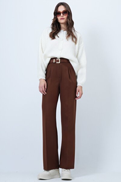 Trend Alaçatı Stili Women's Brown Elastic Waist Button Closure Double Pocket Pants Vs01456