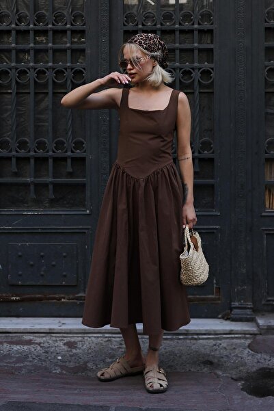 Trend Alaçatı Stili Women's Brown Suspender Skirt Pleated Maxi Length Dress Vs00624