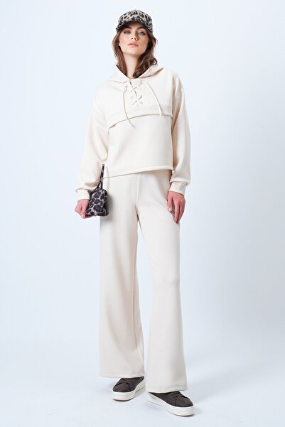 Trend Alaçatı Stili Women's Light Beige Hooded Bird-Eye Sweat and Palazo Pants Modal Set Vs01174