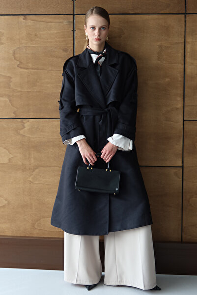 VAGGON معطف نسائي طويل أسود اللون مزود بأزرار وحزام من جلد الغزال ذو ملمس مبط...