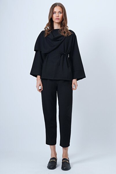 Trend Alaçatı Stili Women's Black Shawl Detailed Wide Cuff Blouse Double Pocket Pants Set Vs01353