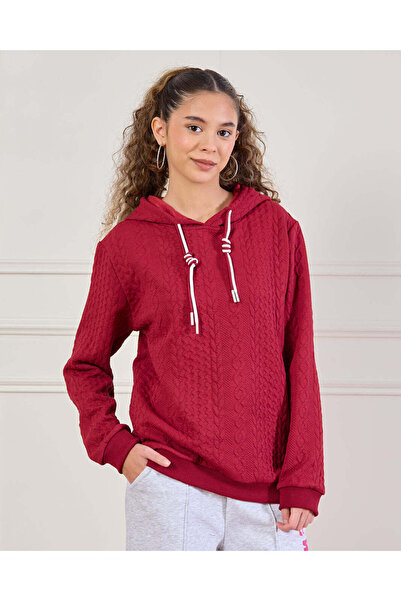 REDTAG سويت شيرت مطرز باللون العنابي للبنات الكبيرات