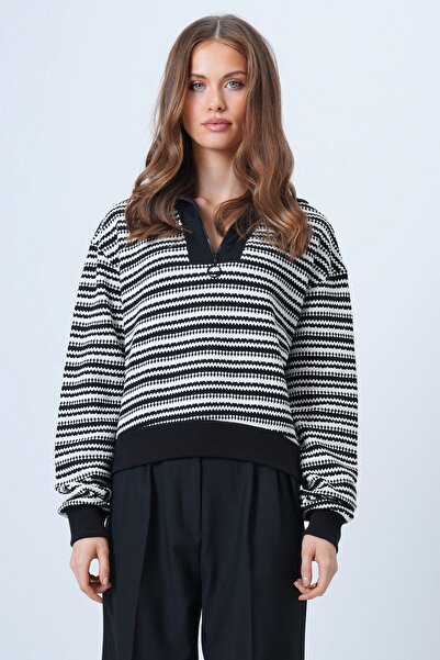 Trend Alaçatı Stili Women's Black Half Zipper Long Sleeve Knitwear Sweater Vs01336