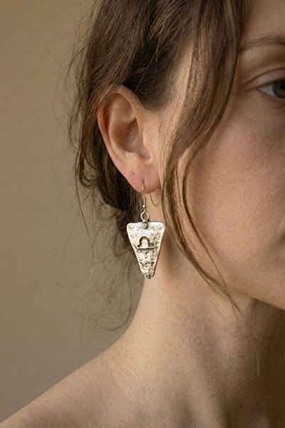 Clandestino Scales Symbol Detailed Authentic Earrings Silver