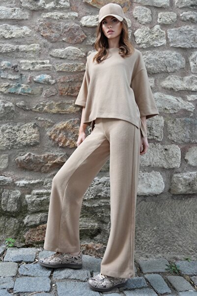 Trend Alaçatı Stili Women's Beige Crew Neck Thessaloniki Knitted Blouse and Palazzo Pants Sets Vs01224