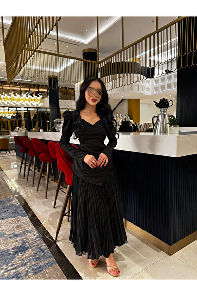 Generica فستان أسود راقٍ بتصميم أنيق مع وردة بالكتف