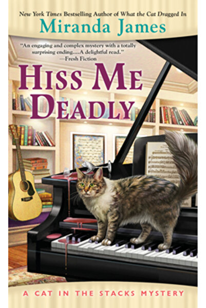 Berkley Books Hiss Me Deadly
