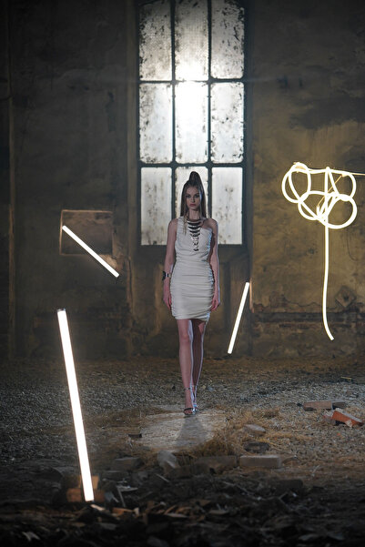 Bitolia Gallery Elsa ivory dress