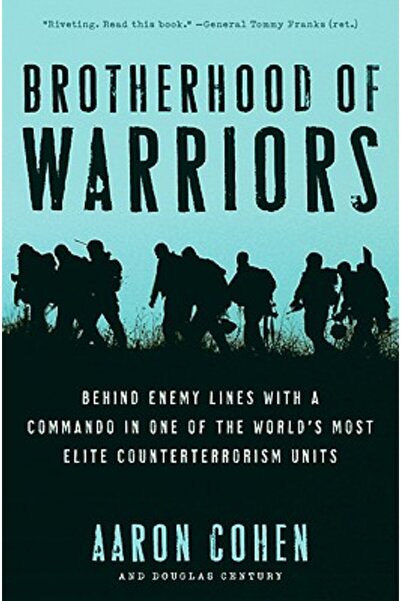 Harper Perennial Frăția Războinicilor: În spatele liniilor inamice cu un coma...