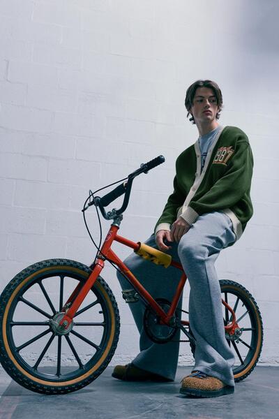 Pull & Bear Stranger Things hırka