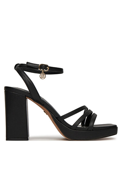 Nine West women's sandals black