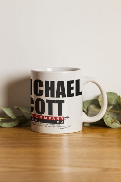 Mio Life بورسلين - إقرأ - مج شعار مايكل سكوت. .