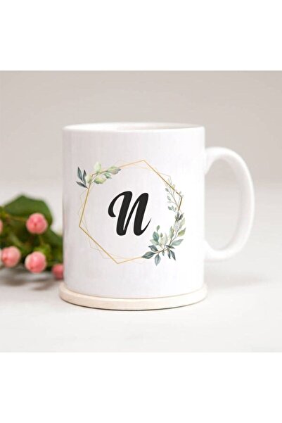 Mio Life كوب أبيض مطبوع عليه حرف N