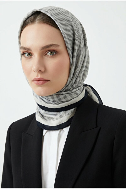 Akel وشاح ربيعي بنمط مخطط بيضاوي