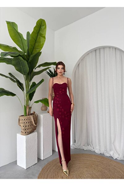 EtikaOnline Askılı Kalp Yaka Gloplu Papatya Detay Uzun Elbise