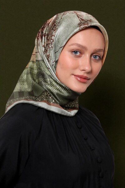 Levidor Geometric Striped Floral Pattern Sparkling Crystal Scarf