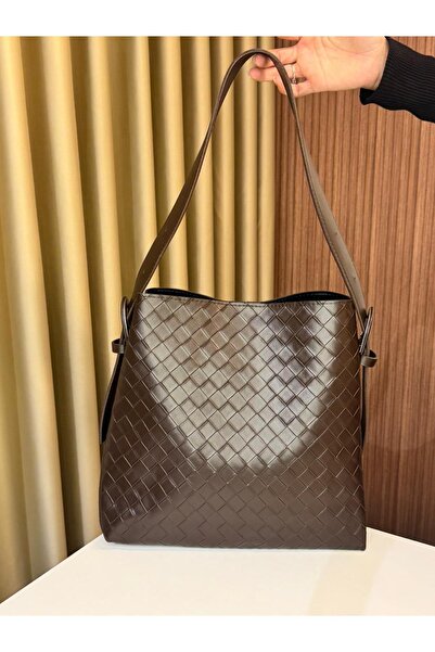 MU&ME BOUTİQUE Bag Belt-Detail Knitted Pattern Shoulder Bag