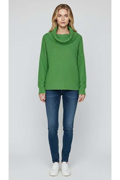 Miss Poem Women's Madonna Collar Green Knitwear Sweater