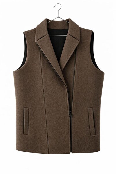 LUXURY A stylish men's vest to add the final touch of luxury