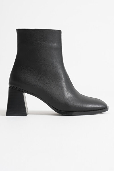 ÇELİK TİCARET Women's Black Heeled Boots Tr08Mk24A