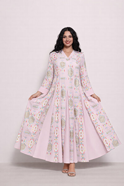 TOP BERLANTY "Elegance of the Ether" Jalabiya - White with geometric patterns and gold embroidery