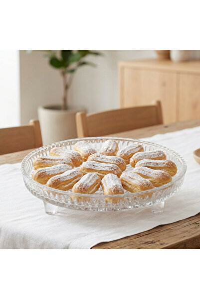 Glamis Selen Concept Knitted Model Glass Stand Single Display Stand