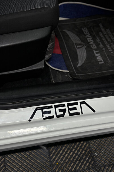 Banxtre مجموعة ملصقات عتبة الباب باللون الأسود (قطعتان) لسيارة فيات إيجيا