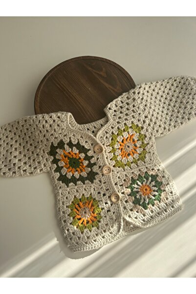 Alize Motifli Kız Bebek Hırkası