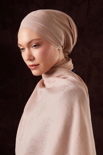 Levidor Text Printed Nai̇a Jacquard Shawl-Beige