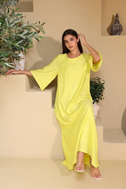 IKKXA جلابية مزينة بالزهور وتفاصيل الكريستال