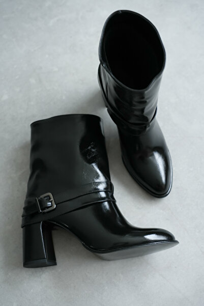 CİMİLİ SHOES Women's Black Heeled Boots Thick Heel Side Buckle Detail