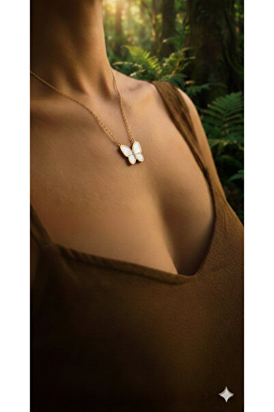 Shae Jewelry قلادة نسائية ذهبية على شكل فراشة