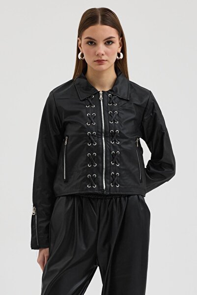 Lijuri Front stitch detailed crop leather jacket 7108