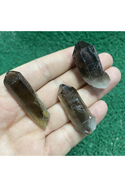 TAŞ UZMANI كتلة من حجر الكوارتز الدخاني